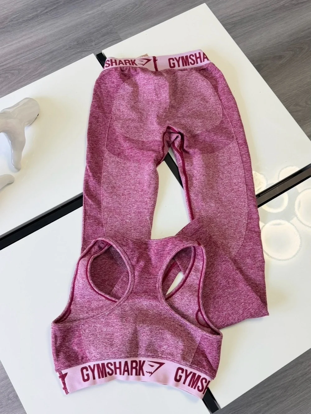 Gymshark Flex Heathered Maroon Sports Bra & Leggings Matching Set - Size Small
